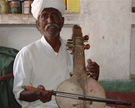 Hakim Khan Manganiyar in Harawa Village, India, 2006. Image © Shalini Ayyagari.